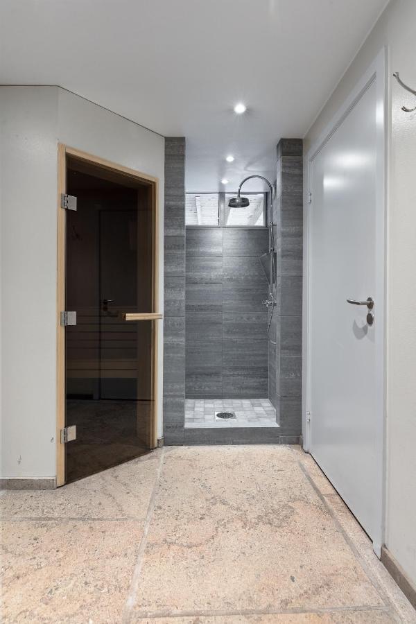 Fantastic 4 Bedroom Home In Bromma With Everything Stockholm Ngoại thất bức ảnh