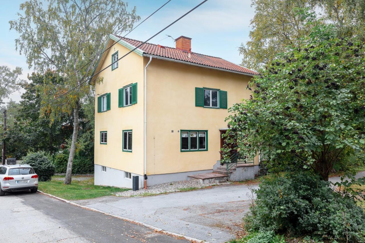 Fantastic 4 Bedroom Home In Bromma With Everything Stockholm Ngoại thất bức ảnh
